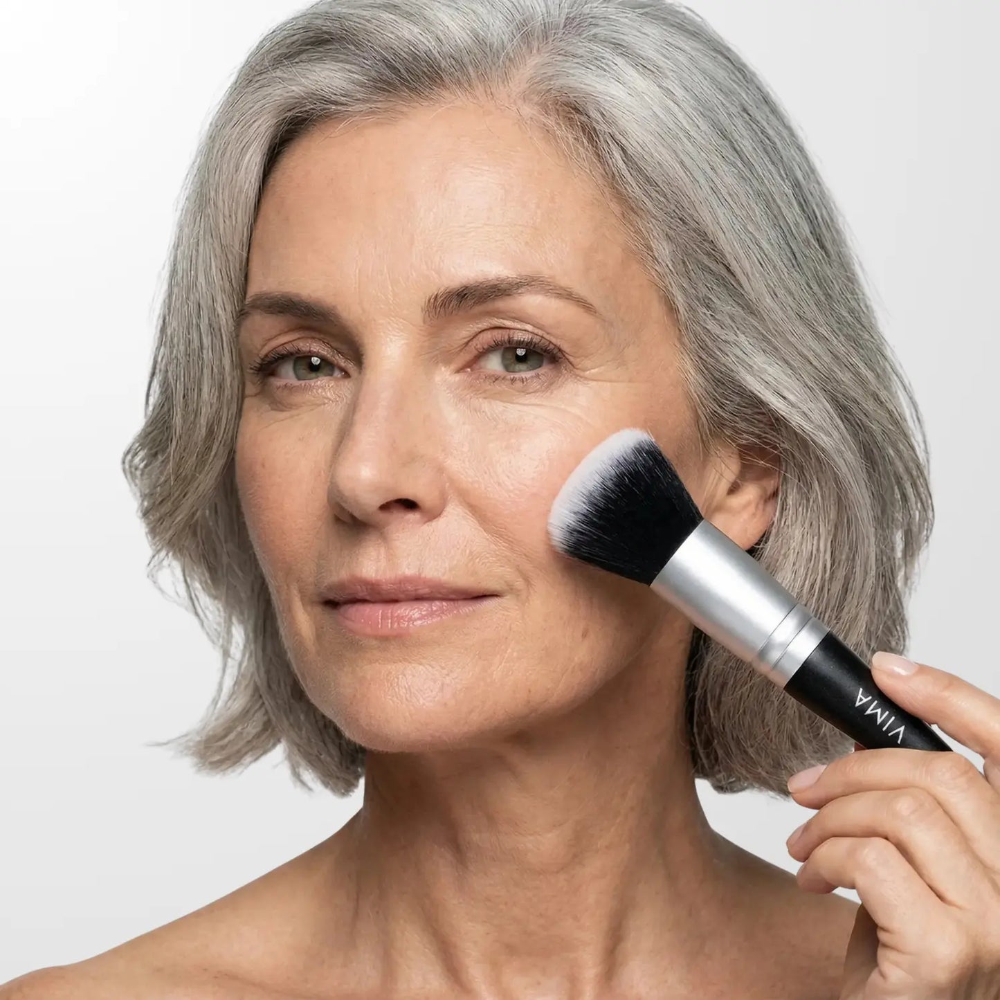 2-in-1 Cruelty-Free Brush